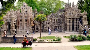 Palais idéal - © Benoît Prieur / Wikimedia Commons / CC BY-SA 4.0