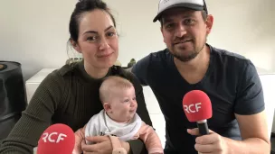 Stéphanie, Maxime et leur fille Margaux.