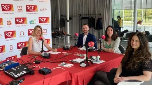 Studio installé au Louvre-Lens avec Anne Henry,  Gautier Verbeke, Stéphanie Pignier, Margherita Balzerani © RCF Hauts de France