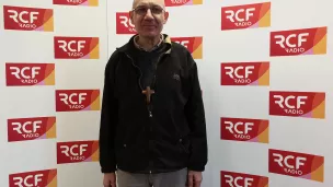Frère Benoît Briand en studio