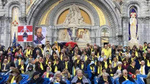 Une partie des pèlerins de Haute-Savoie au pèlerinage diocésain 2022 à Lourdes