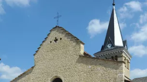 Façade de l'église de Saint-Lupicin © Pascale Négri