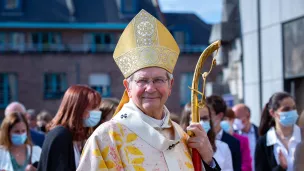 Mgr Laurent Ulrich (c) Brigitte Naye