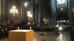 La cathédrale Notre-Dame à quelques minutes de l'ouverture de la célébration