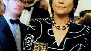  © Wikimédia Commons. Annie Girardot lors de la cérémonie des César en 1986. 