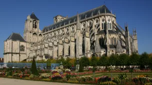 La cathédrale de Bourges fête ses 30 ans au patrimoine mondial de l'UNESCO. © Wikipedia.