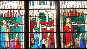 Détail du vitrail de la Chapelle Ste Solange en la cathédrale de Bourges. © D.R.