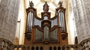 Orgue de la co-cathédrale Notre Dame de Bourg