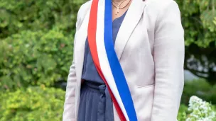 Delphine Geneste, maire de Déols, souhaite mettre à l'honneur les artisans de sa commune à travers une exposition photo. © Facebook officiel.