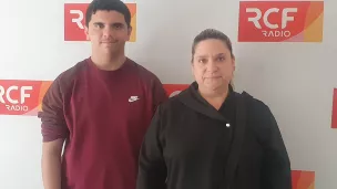 Un Geste=Un Sourire