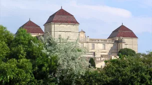 Wikimedia Commons - Château de Castries