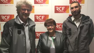 Frédéric Topin, Bernadette Begeot et Leo Duchamps © RCF Jura