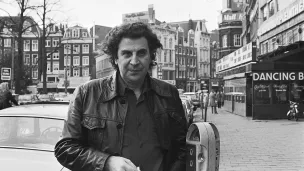 Mikis Theodorakis à Amsterdam. Non daté © Wiki Commons