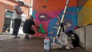 L'artiste participe pour la première fois à la 8e édition du Street Art Fest et réalise une fresque dans la commune de Champs-sur-Drac