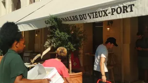 Les Grandes Halles du Vieux Port sont ouvertes tous les jours de 8h à minuit