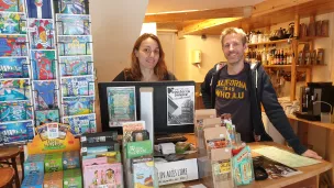 Héloïse et Cédric du Boisbaudry de la librairie-café L'Autre Rive à Berrien @ Christophe Pluchon, RCF 2022