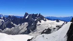 Vue sur le Mont-Blanc depuis l'Aiguille du Midi ©Vanessa Sansone RCF Haute-Savoie 