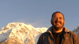 Yann Vagneux devant le Mardi Himal, au Népal, novembre 2020 ©DR