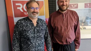 Éric Tschudy, à gauche, avec Yann Porte, dans les studios de RCF Jerico Moselle. ©RCF