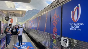 Le train de la Coupe du Monde de Rugby France 2023 en garde de Grenoble le 6 octobre 2022 - crédit photo Nicolas Boutry (RCF Isère)