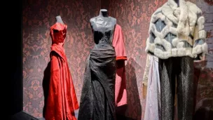 Exposition Lecoanet Hemant, les orientalistes de la haute couture. Cité de la dentelle et de la  mode, Calais © Photo Thomas Deschamps