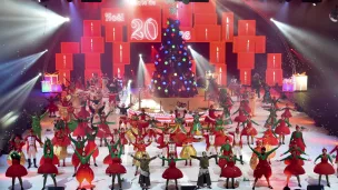 Le spectacle de Noël 2021 de Val Grangent, avec plus de 150 figurants et danseurs bénévoles. Ⓒ Association Val Grangent