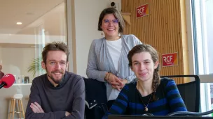 de guache à droite : Thomas Gaudin, Charlotte Bricout et Clémence Pasquier - © RCF Lyon