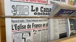 Les abus sexuels dans l'Eglise à la une du Canard Enchaîné