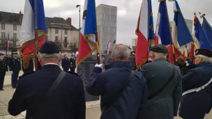 L'hommage s'est tenu lundi matin à Tours. ©Lilian Ripert