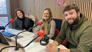 de gauche à droite : Lætitia Maggiar, Aurélie d'Assignies et Loïc Mounier - © RCF Lyon