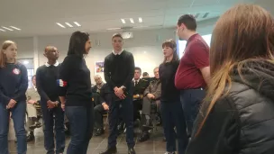 Sarah El Haïry au lycée Jean Mermoz à Bourges. © RCF - Guillaume Martin-Deguéret.