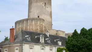 le château de Châtillon-sur-Indre. © Wikipedia.