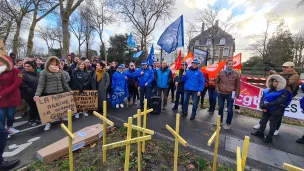 Manifestation à Mouvaux des salariés de Carelide