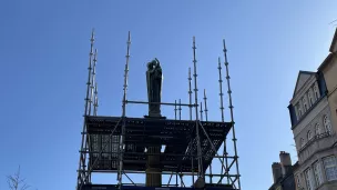 Metz : la colonne de la Vierge rénovée place Saint-Jacques