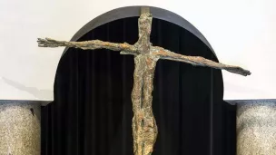 Germaine Richier, Christ d’Assy, 1950, bronze naturel nettoyé