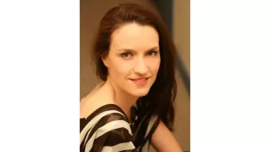 Cécile DUMAS, mezzo-soprano