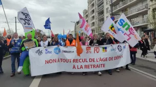 Jeudi 23 mars 2023, entre 9 000 et 16 000 personnes ont manifesté contre la réforme des retraites à Angers. ©RCF Anjou