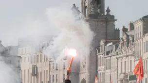 manifestation contre la réforme des retraites, le 12 février 2023 à La Rochelle - © Rémy Penet via Unsplash