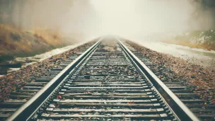 image d'illustration (rails) - © Todd Trapani via Unsplash