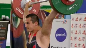 Maxime Herbe, étudiant en Staps et champion universitaire d'haltérophilie