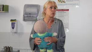 La pédiatre des crèches de la ville de Nice, Florence Blazeix, donne des solutions dans des ateliers de formations de parents. - RCF