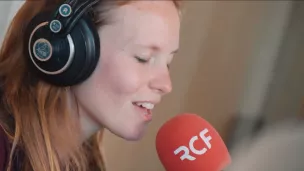 © RCF Lyon - Camille Laïly en live dans Le Plateau de jeu