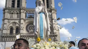 Procession mariale à Paris, le 15/08/2021 ©Corinne Simon / Hans Lucas