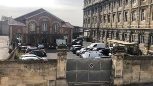 Le directeur de l'école privée catholique Saint-Genès à Bordeaux est décédé ce lundi 26 juin 2023 ©Clément Guerre.