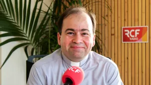 père Fadi Lion Nissan - © RCF Lyon
