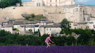 La commune de Grignan, dans la Drôme ©Unsplash