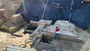 Le chantier de fouilles du château de l'Hermine ©RCF