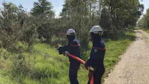 Les pompiers en exercice à Molac ©RCF 