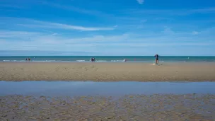 Les plages du Nord de la France, comme celle de Merville-Franceville-Plage, en Normandie sont de plus en plus convoitées.  ©Riccardo Milani / Hans Lucas