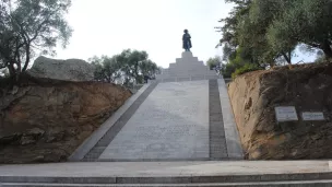 Statue de Napoléon sur la place d'Ajaccio, en Corse, France. ©Unsplash